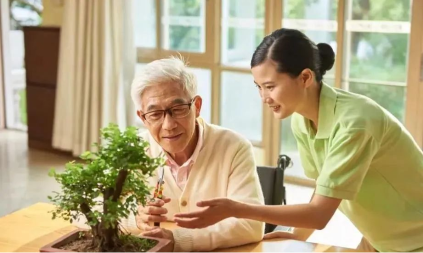 为什么越来越多的老人选择入住养老院?谈谈老人入住养老院的五大理由(图1) image.png