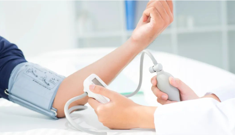 疫情防控期间,老年人如何照护?出现这些症状一定要注意!(图2) image.png