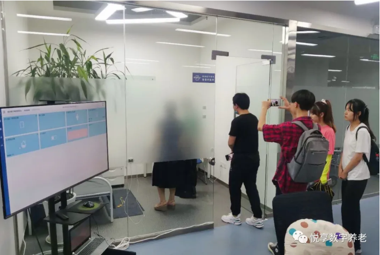 西安工程大学师生参加悦享数字西安创新中心OPENDAY活动(图1) 西安工程大学师生参加悦享数字西安创新中心OPENDAY活动(图1)