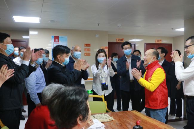 国家民政部李纪恒部长一行莅临福州市国德老年康养中心视察(图8) 国家民政部李纪恒部长一行莅临福州市国德老年康养中心视察(图8)